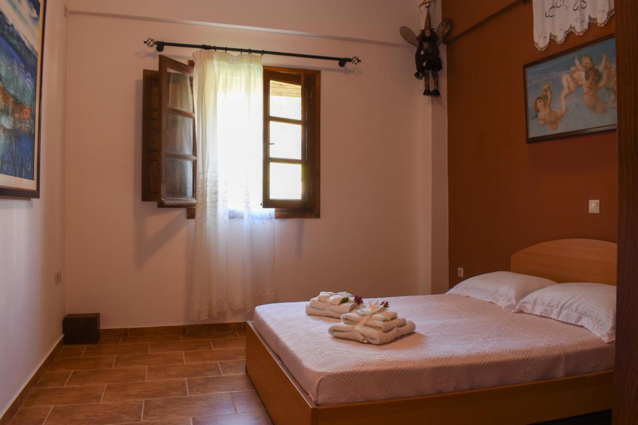 Amber Seaview Villa By The Olive Groves Kalamáta Buitenkant foto